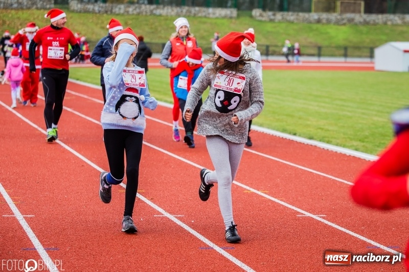 Zdjęcie w galerii na portalu naszraciborz.pl: Raciborski Bieg Mikołajkowy FOTO i WIDEO wiadomości z regionu
