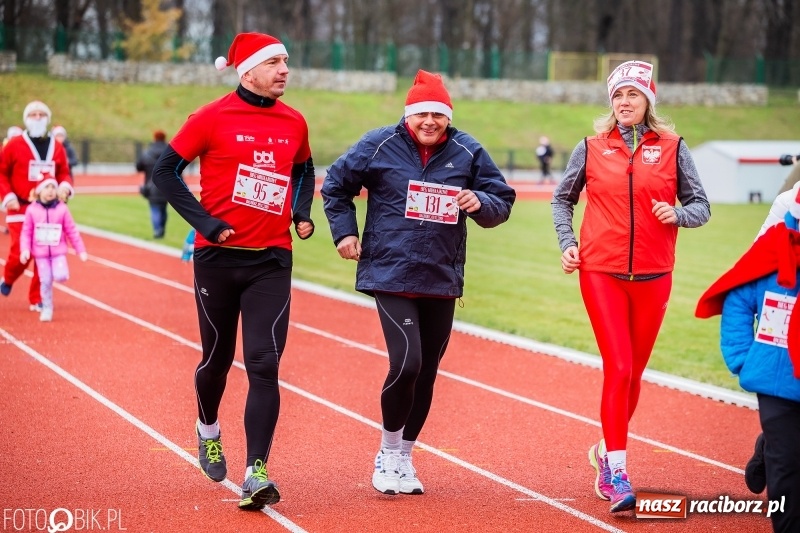 Zdjęcie w galerii na portalu naszraciborz.pl: Raciborski Bieg Mikołajkowy FOTO i WIDEO wiadomości z regionu