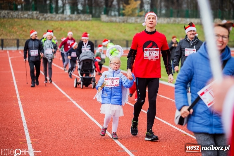 Zdjęcie w galerii na portalu naszraciborz.pl: Raciborski Bieg Mikołajkowy FOTO i WIDEO wiadomości z regionu