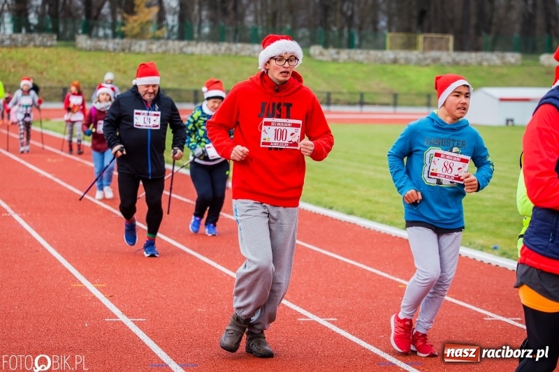 Zdjęcie w galerii na portalu naszraciborz.pl: Raciborski Bieg Mikołajkowy FOTO i WIDEO wiadomości z regionu