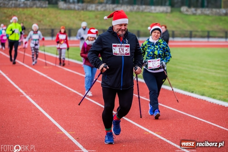 Zdjęcie w galerii na portalu naszraciborz.pl: Raciborski Bieg Mikołajkowy FOTO i WIDEO wiadomości z regionu