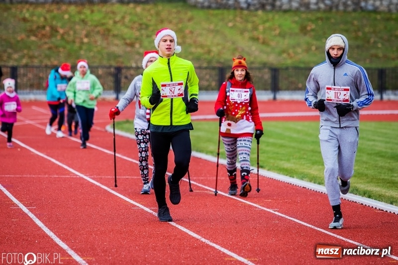 Zdjęcie w galerii na portalu naszraciborz.pl: Raciborski Bieg Mikołajkowy FOTO i WIDEO wiadomości z regionu