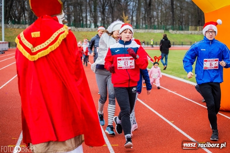 Zdjęcie w galerii na portalu naszraciborz.pl: Raciborski Bieg Mikołajkowy FOTO i WIDEO wiadomości z regionu