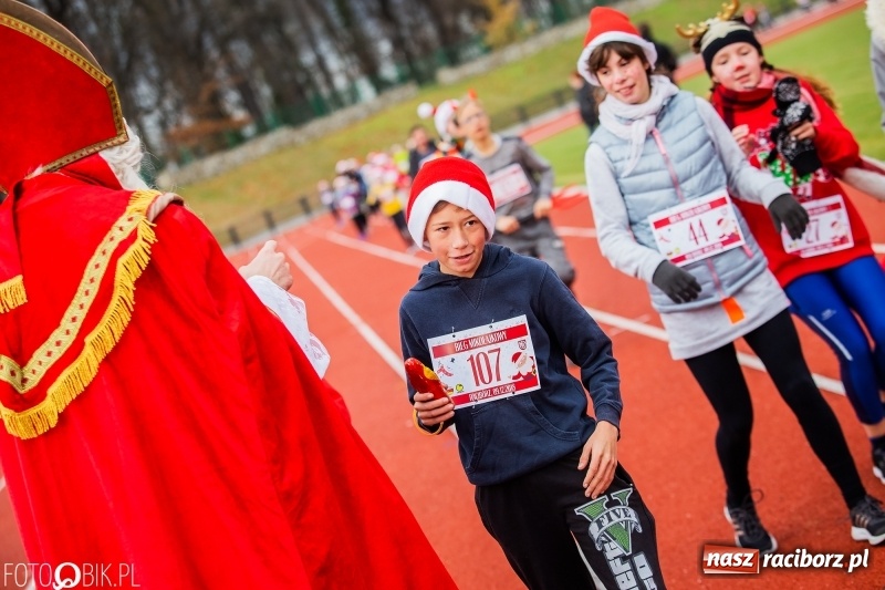 Zdjęcie w galerii na portalu naszraciborz.pl: Raciborski Bieg Mikołajkowy FOTO i WIDEO wiadomości z regionu