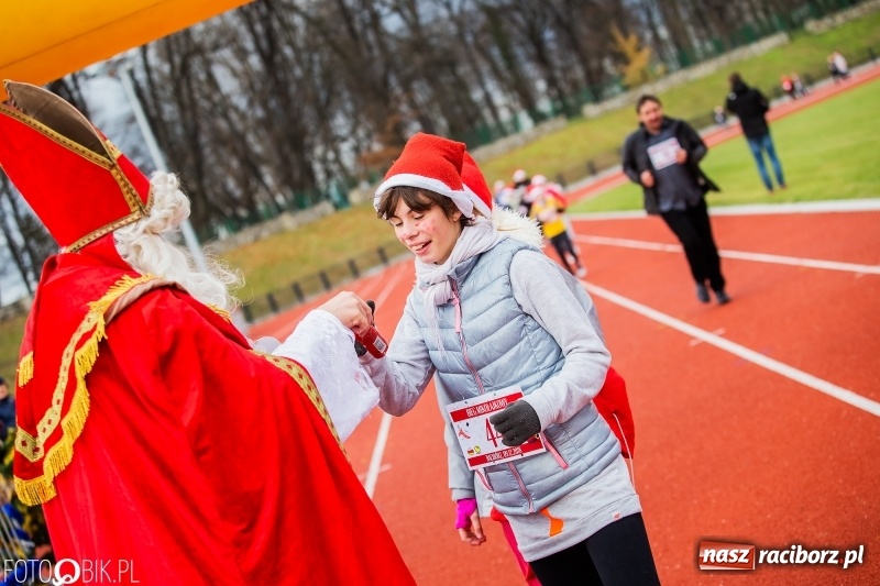 Zdjęcie w galerii na portalu naszraciborz.pl: Raciborski Bieg Mikołajkowy FOTO i WIDEO wiadomości z regionu