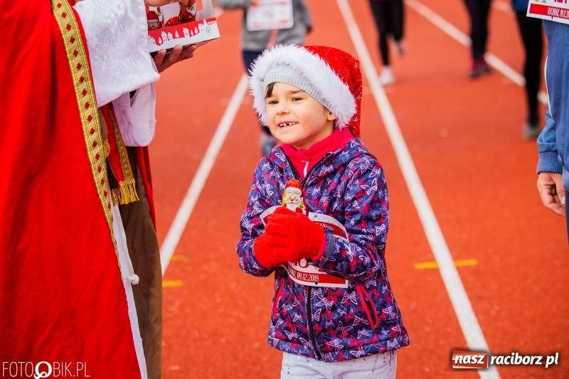 Zdjęcie w galerii na portalu naszraciborz.pl: Raciborski Bieg Mikołajkowy FOTO i WIDEO wiadomości z regionu