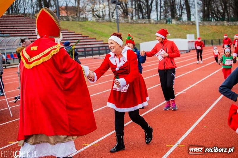 Zdjęcie w galerii na portalu naszraciborz.pl: Raciborski Bieg Mikołajkowy FOTO i WIDEO wiadomości z regionu