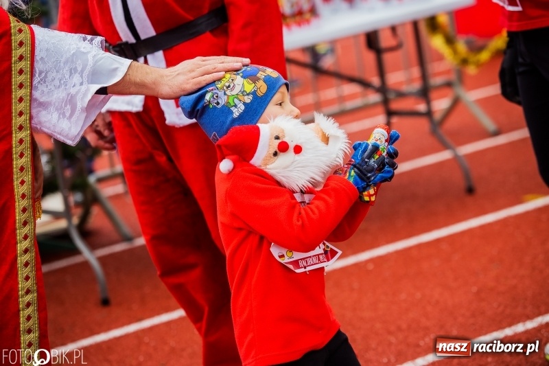 Zdjęcie w galerii na portalu naszraciborz.pl: Raciborski Bieg Mikołajkowy FOTO i WIDEO wiadomości z regionu