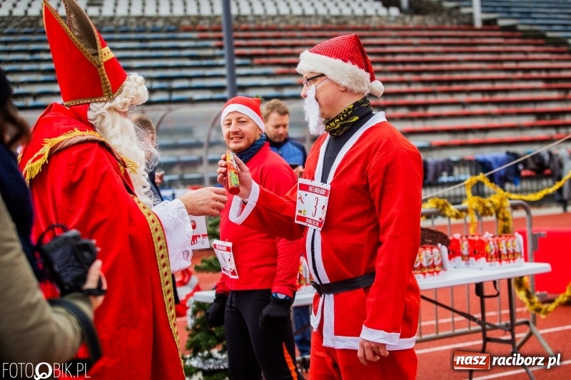 Zdjęcie w galerii na portalu naszraciborz.pl: Raciborski Bieg Mikołajkowy FOTO i WIDEO wiadomości z regionu