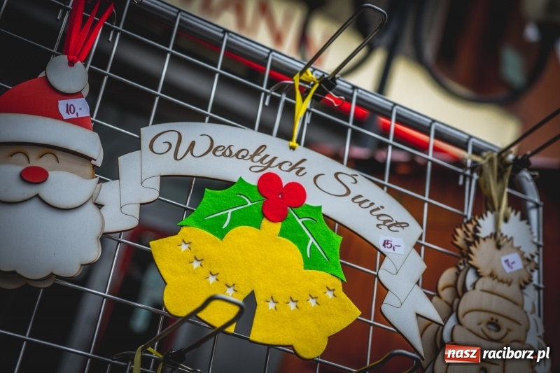 Zdjęcie w galerii na portalu naszraciborz.pl: Świąteczny raciborski bigos z poczęstunkiem od prezydenta FOTO i WIDEO wiadomości z regionu