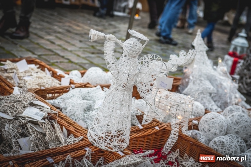 Zdjęcie w galerii na portalu naszraciborz.pl: Świąteczny raciborski bigos z poczęstunkiem od prezydenta FOTO i WIDEO wiadomości z regionu