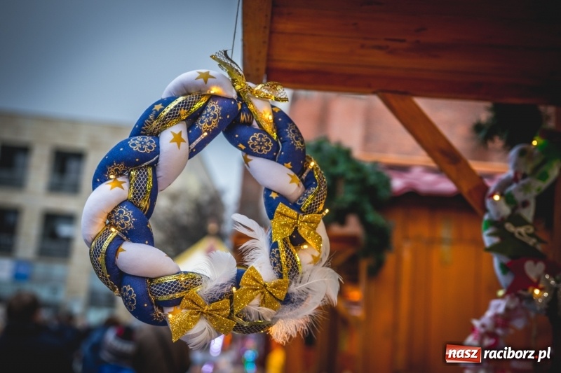 Zdjęcie w galerii na portalu naszraciborz.pl: Świąteczny raciborski bigos z poczęstunkiem od prezydenta FOTO i WIDEO wiadomości z regionu