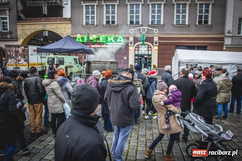 Zdjęcie w galerii na portalu naszraciborz.pl: Świąteczny raciborski bigos z poczęstunkiem od prezydenta FOTO i WIDEO wiadomości z regionu