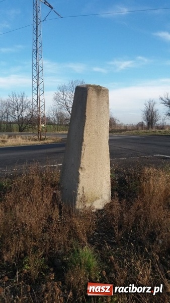 Zdjęcie w galerii na portalu naszraciborz.pl: Odra 1945 na tropie historii. Kamienne drogowskazy  wiadomości z regionu