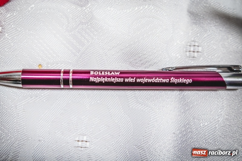 Zdjęcie w galerii na portalu naszraciborz.pl: Smaczne pączki i dzieci na scenie, czyli świątecznie w Bolesławiu  wiadomości z regionu