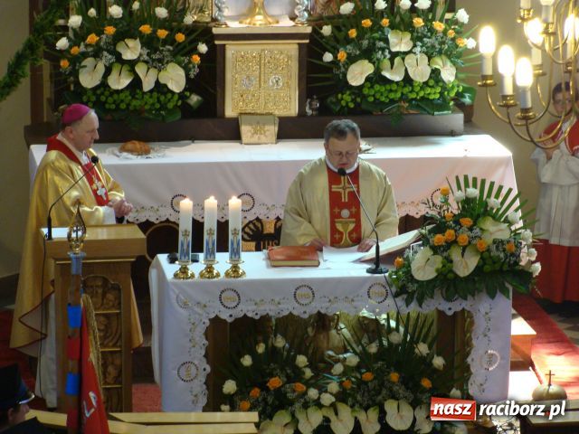 Zdjęcie w galerii na portalu naszraciborz.pl: 100 lat kościoła w Krowiarkach wiadomości z regionu