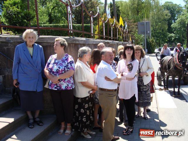 Zdjęcie w galerii na portalu naszraciborz.pl: 100 lat kościoła w Krowiarkach wiadomości z regionu