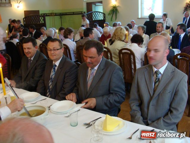 Zdjęcie w galerii na portalu naszraciborz.pl: 100 lat kościoła w Krowiarkach wiadomości z regionu