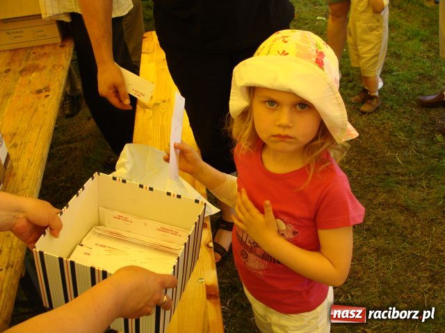 Zdjęcie w galerii na portalu naszraciborz.pl: 100 lat kościoła w Krowiarkach wiadomości z regionu