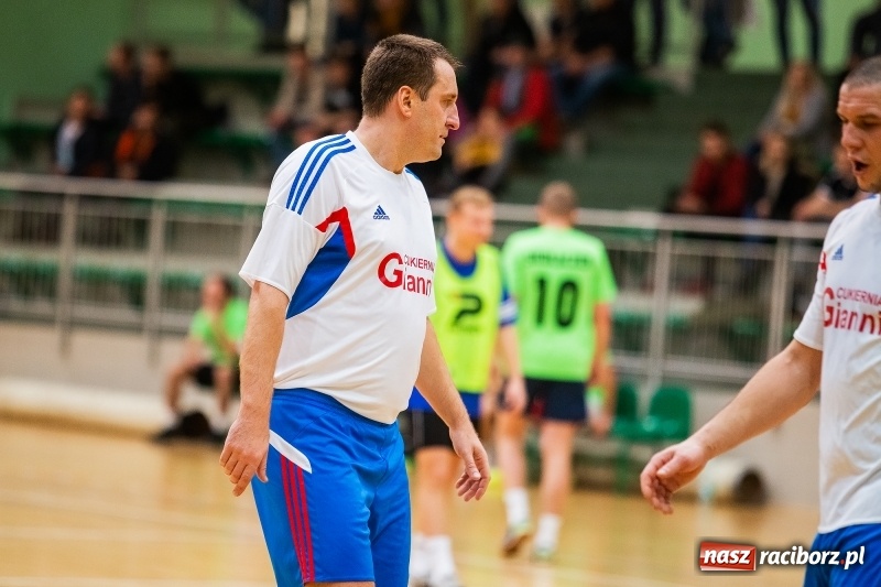 Zdjęcie w galerii na portalu naszraciborz.pl: Zacięte starcia w niedzielnych meczach HLPN wiadomości z regionu