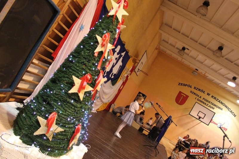 Zdjęcie w galerii na portalu naszraciborz.pl: Jarmark bożonarodzeniowy i wielkie kolędowanie w Krzanowicach  wiadomości z regionu