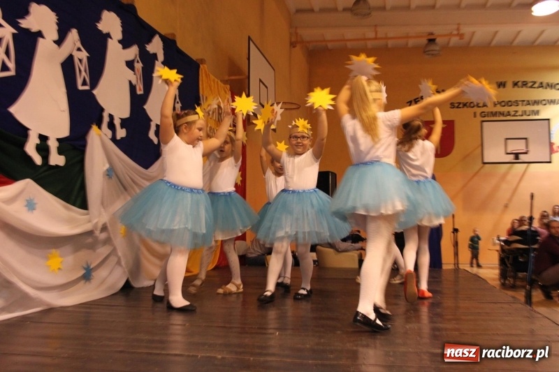 Zdjęcie w galerii na portalu naszraciborz.pl: Jarmark bożonarodzeniowy i wielkie kolędowanie w Krzanowicach  wiadomości z regionu