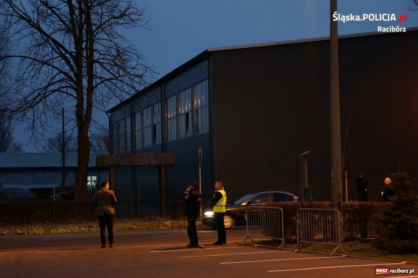 Zdjęcie w galerii na portalu naszraciborz.pl: Wizyta prezydenta Andrzeja Dudy była dużym wyzwaniem dla raciborskiej policji  wiadomości z regionu