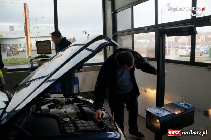 Zdjęcie w galerii na portalu naszraciborz.pl: Raciborska drogówka wzięła pod lupę oświetlenie  wiadomości z regionu