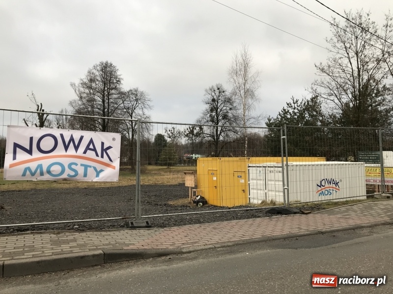 Zdjęcie w galerii na portalu naszraciborz.pl: ZDW w Katowicach podpisał umowę na budowę nowego mostu w Rudach wiadomości z regionu
