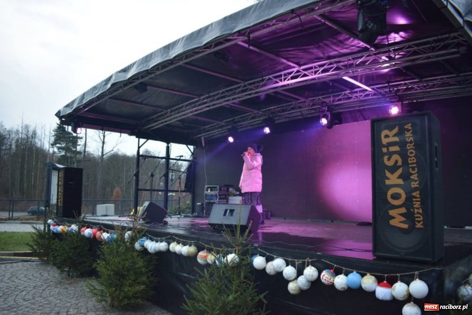 Zdjęcie w galerii na portalu naszraciborz.pl: W Rudach po raz pierwszy odbył się Jarmark Bożonarodzeniowy wiadomości z regionu