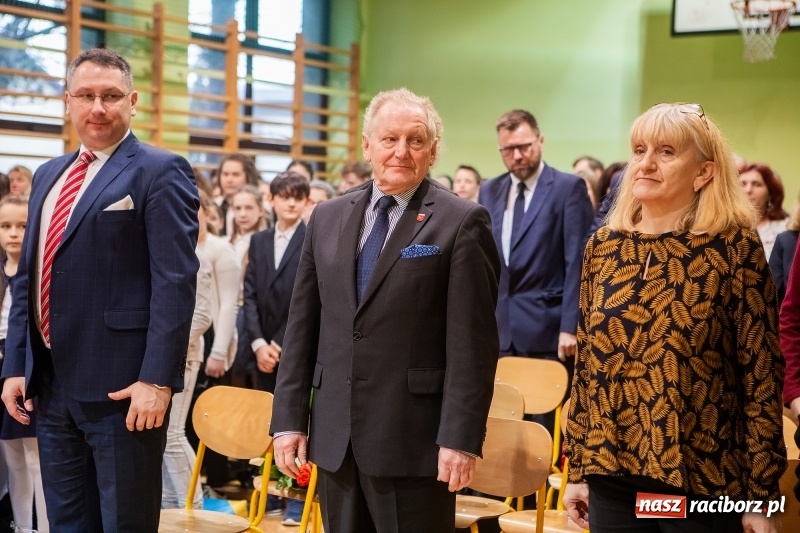 Zdjęcie w galerii na portalu naszraciborz.pl: Miała być 1000-latka, a została stara. Szkoła w Brzeziu świętuje dziś 135. urodziny  wiadomości z regionu