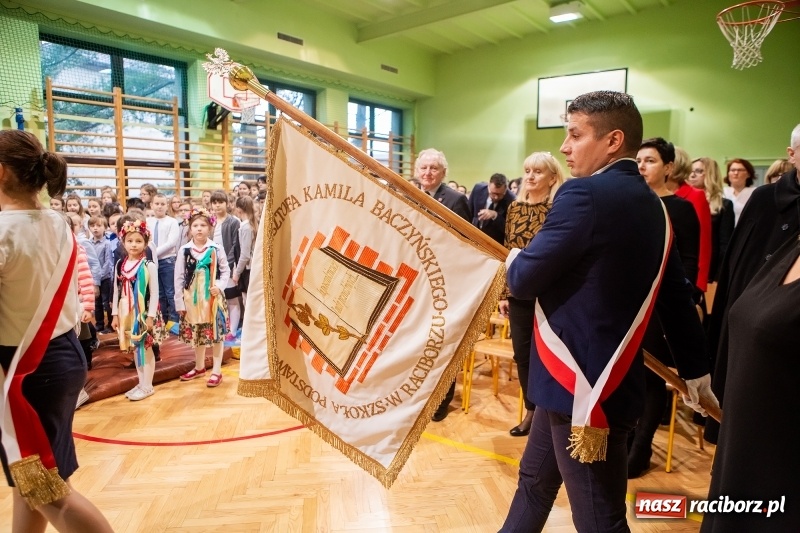 Zdjęcie w galerii na portalu naszraciborz.pl: Miała być 1000-latka, a została stara. Szkoła w Brzeziu świętuje dziś 135. urodziny  wiadomości z regionu