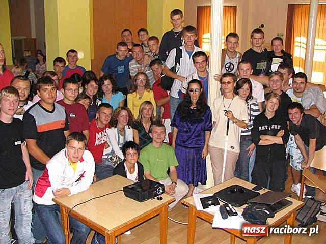 Zdjęcie w galerii na portalu naszraciborz.pl: Z białą laską po Belgii wiadomości z regionu