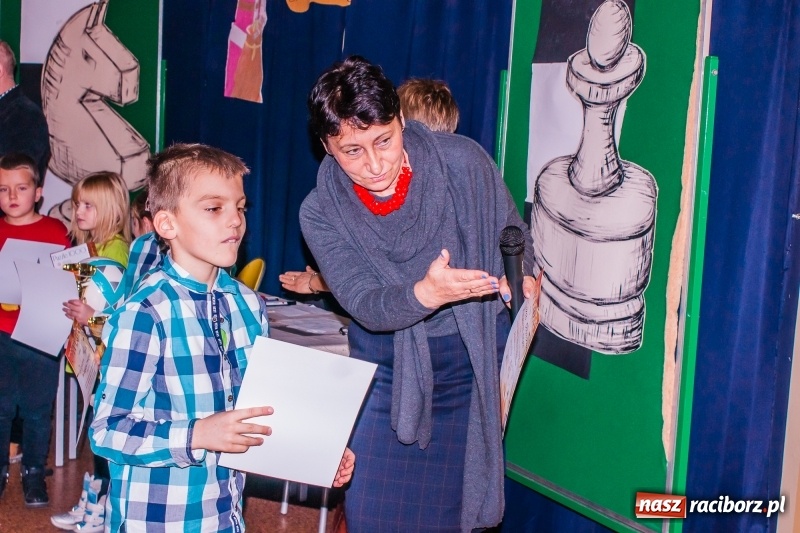 Zdjęcie w galerii na portalu naszraciborz.pl: XVII Mikołajkowy Turniej Szachowy w SP 4 wiadomości z regionu