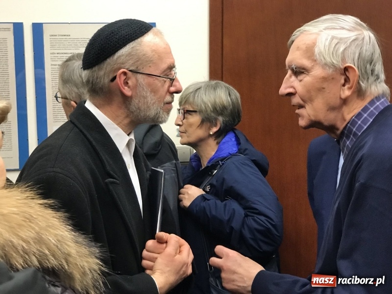 Zdjęcie w galerii na portalu naszraciborz.pl: Na zamku otwarto Izbę Pamięci Żydów Raciborskich FOTO i WIDEO wiadomości z regionu