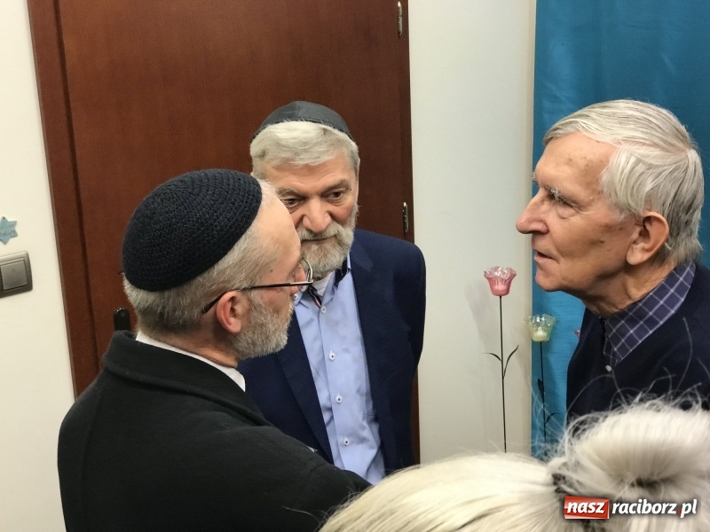 Zdjęcie w galerii na portalu naszraciborz.pl: Na zamku otwarto Izbę Pamięci Żydów Raciborskich FOTO i WIDEO wiadomości z regionu