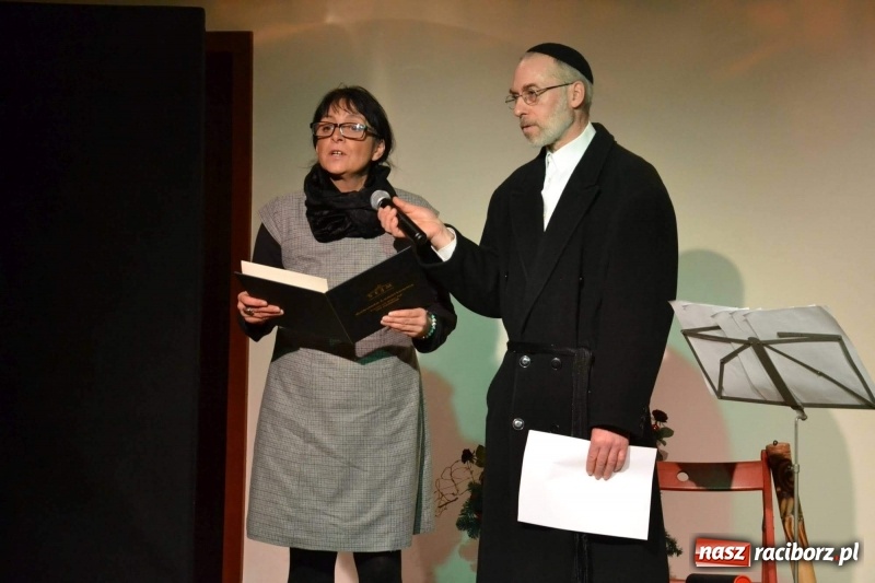 Zdjęcie w galerii na portalu naszraciborz.pl: Na zamku otwarto Izbę Pamięci Żydów Raciborskich FOTO i WIDEO wiadomości z regionu