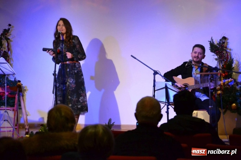 Zdjęcie w galerii na portalu naszraciborz.pl: Na zamku otwarto Izbę Pamięci Żydów Raciborskich FOTO i WIDEO wiadomości z regionu