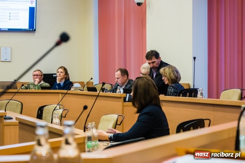 Zdjęcie w galerii na portalu naszraciborz.pl: Urodziny to czas dla rodziny. Prezydent wyjaśnił dlaczego nie odwiedził forum niepełnosprawnych  wiadomości z regionu