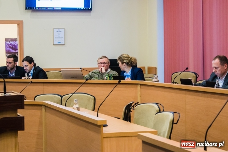 Zdjęcie w galerii na portalu naszraciborz.pl: Urodziny to czas dla rodziny. Prezydent wyjaśnił dlaczego nie odwiedził forum niepełnosprawnych  wiadomości z regionu