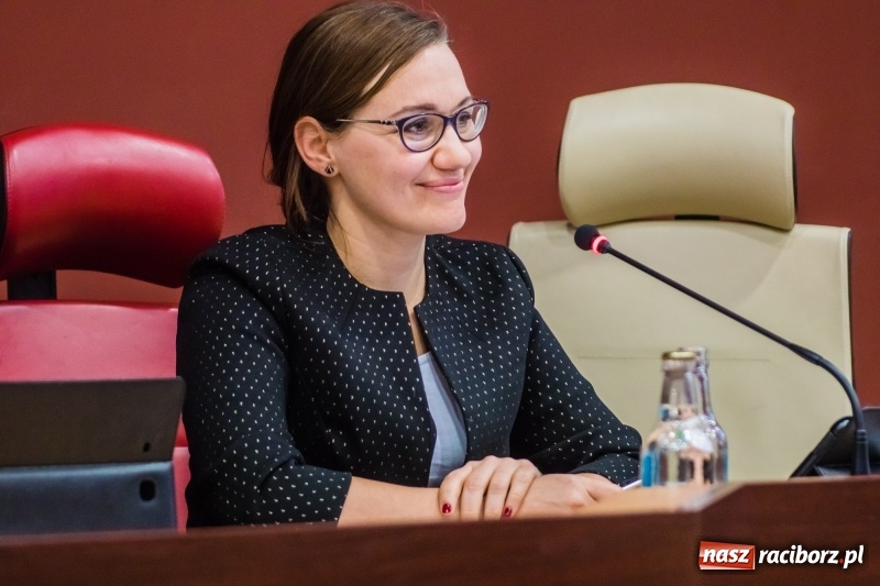 Zdjęcie w galerii na portalu naszraciborz.pl: Urodziny to czas dla rodziny. Prezydent wyjaśnił dlaczego nie odwiedził forum niepełnosprawnych  wiadomości z regionu