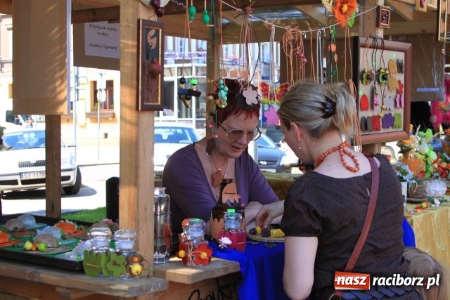 Zdjęcie w galerii na portalu naszraciborz.pl: Raj dla kupców dobiegł końca wiadomości z regionu