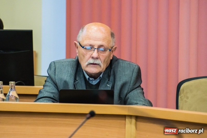 Zdjęcie w galerii na portalu naszraciborz.pl: Gaz, obwodnica i Polówka. Komisja gospodarki już pracuje  wiadomości z regionu