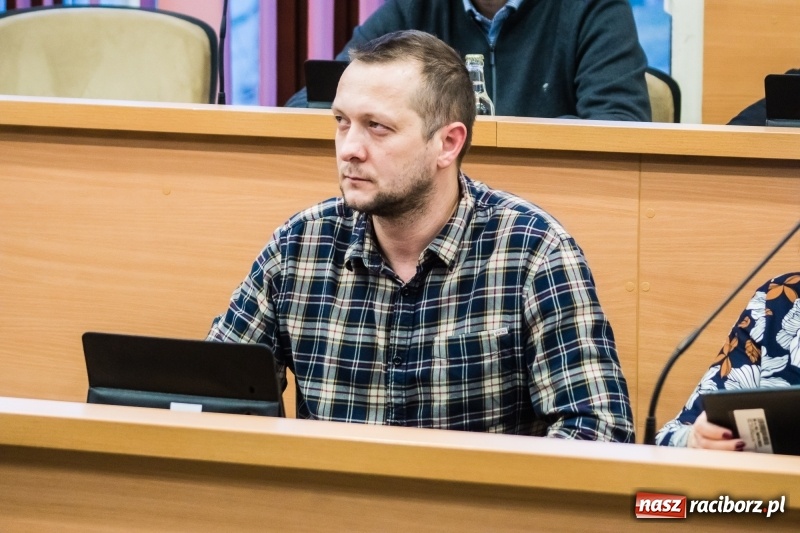 Zdjęcie w galerii na portalu naszraciborz.pl: Gaz, obwodnica i Polówka. Komisja gospodarki już pracuje  wiadomości z regionu