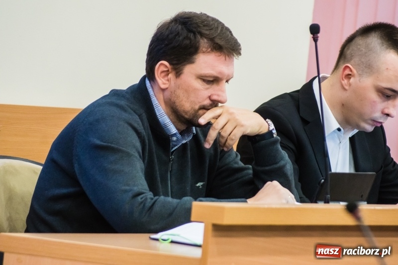 Zdjęcie w galerii na portalu naszraciborz.pl: Gaz, obwodnica i Polówka. Komisja gospodarki już pracuje  wiadomości z regionu