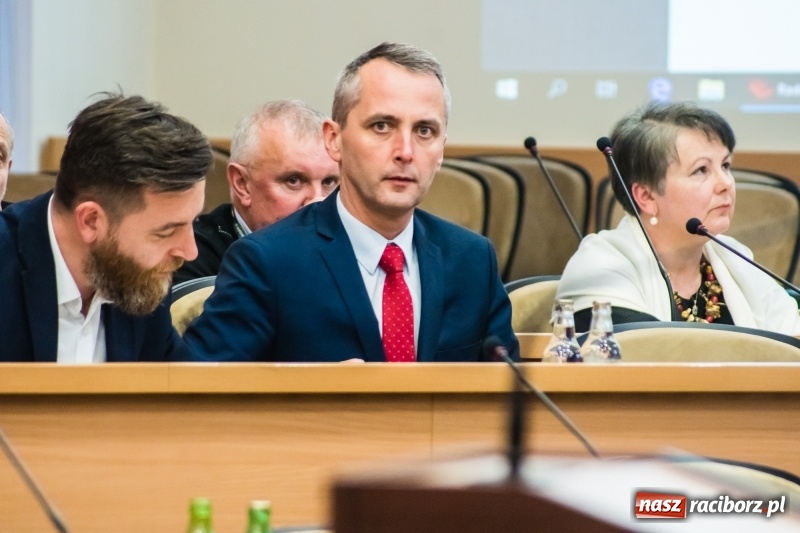 Zdjęcie w galerii na portalu naszraciborz.pl: Gaz, obwodnica i Polówka. Komisja gospodarki już pracuje  wiadomości z regionu