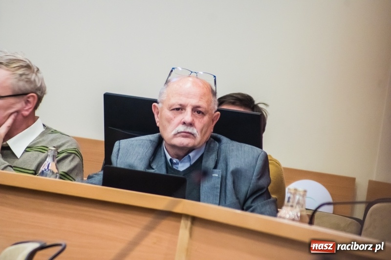 Zdjęcie w galerii na portalu naszraciborz.pl: Gaz, obwodnica i Polówka. Komisja gospodarki już pracuje  wiadomości z regionu