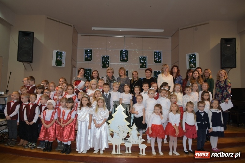 Zdjęcie w galerii na portalu naszraciborz.pl: Święta z kolędą po raz czternasty wiadomości z regionu