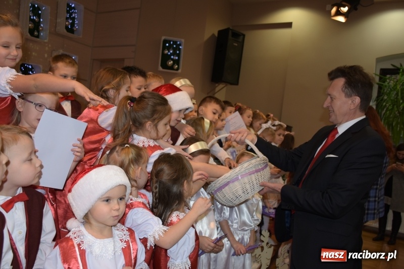 Zdjęcie w galerii na portalu naszraciborz.pl: Święta z kolędą po raz czternasty wiadomości z regionu