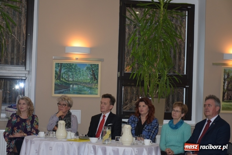 Zdjęcie w galerii na portalu naszraciborz.pl: Święta z kolędą po raz czternasty wiadomości z regionu